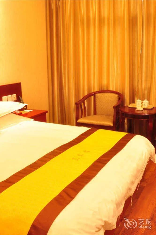 Yak Hotel ลาซา ภายนอก รูปภาพ