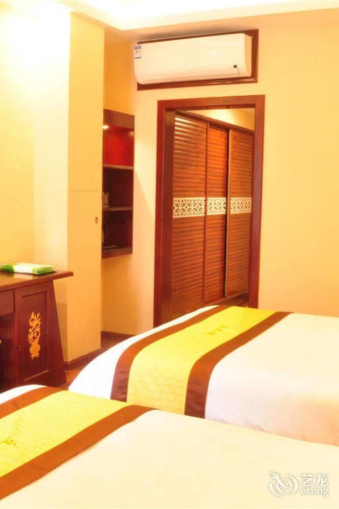Yak Hotel ลาซา ภายนอก รูปภาพ