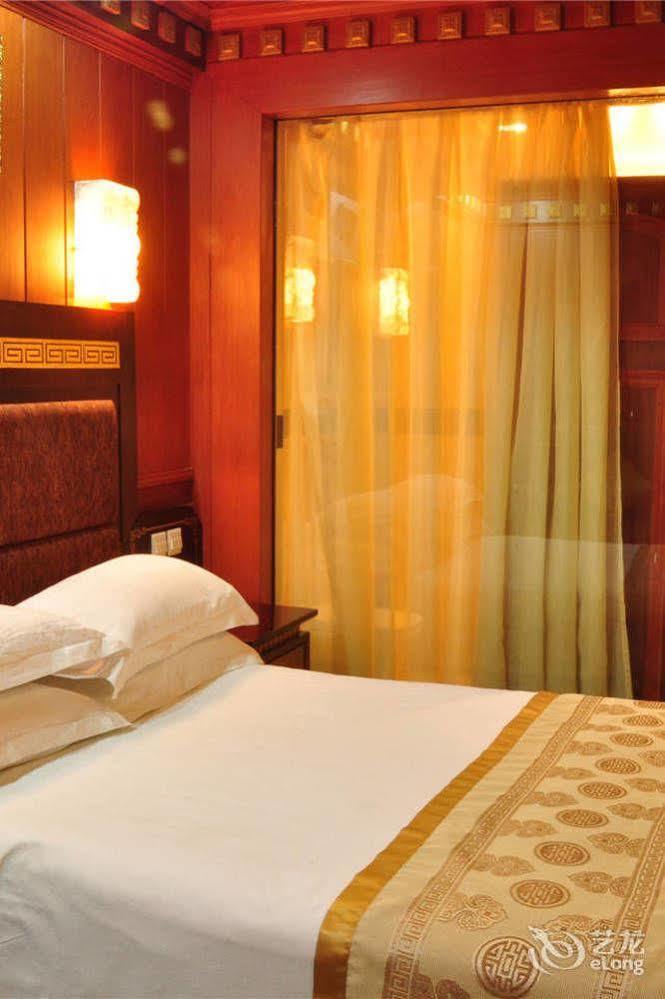 Yak Hotel ลาซา ภายนอก รูปภาพ
