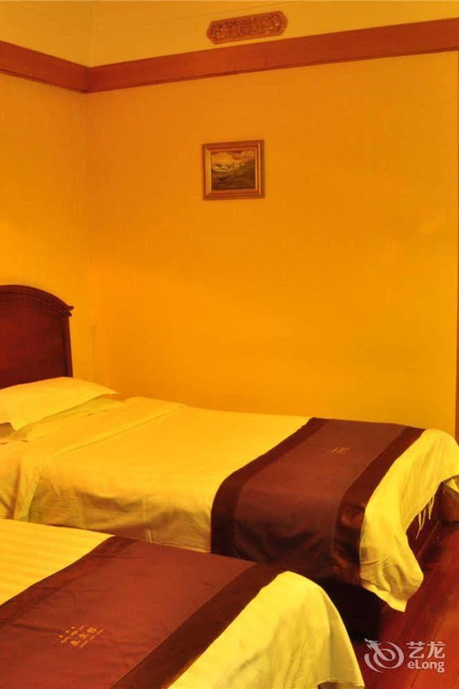 Yak Hotel ลาซา ภายนอก รูปภาพ